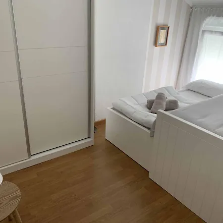 Apartman Atico En Calle Principe Recien Reformado Vigo