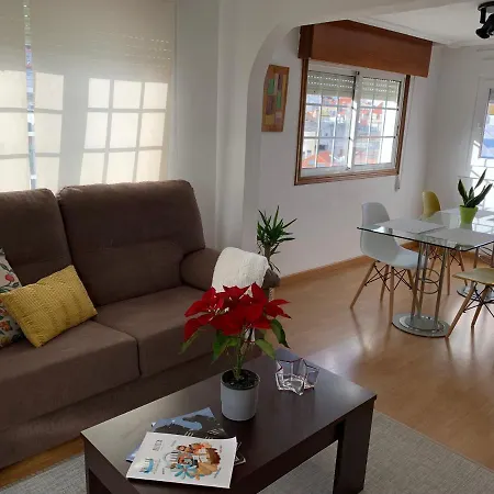 Apartman Atico En Calle Principe Recien Reformado