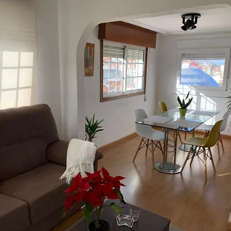 Atico En Calle Principe Recien Reformado Apartman *