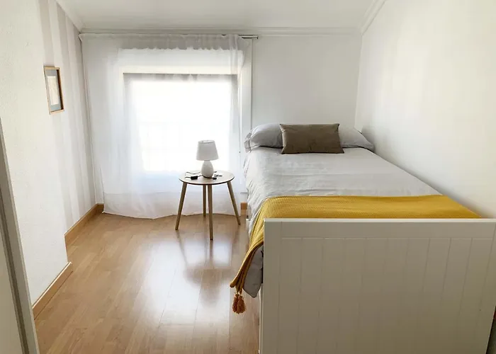 Atico En Calle Principe Recien Reformado Vigo